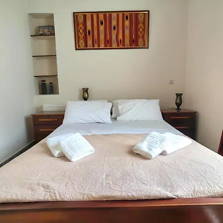 Nelparadi Holiday home