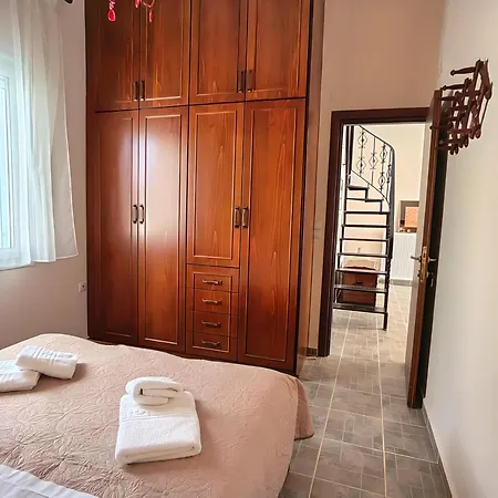 Nelparadi Holiday home *
